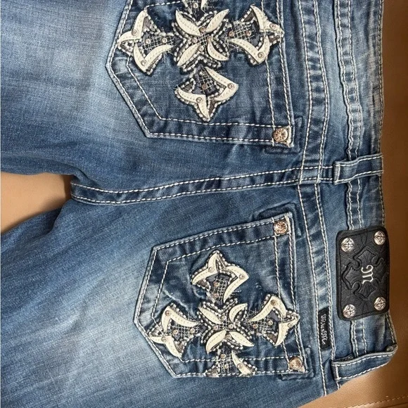 Miss Me Jeans - Picture 3 of 3